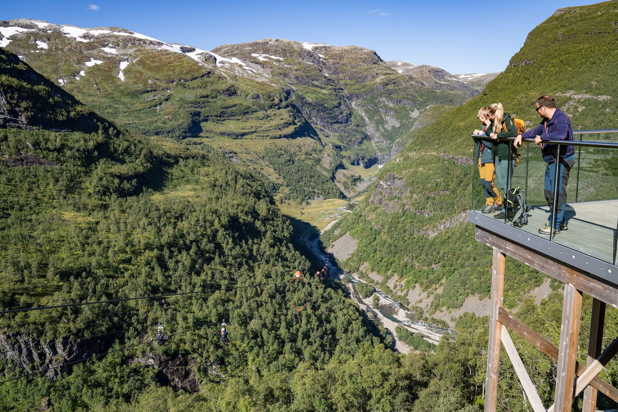 Utsikt fra havna i Flåm